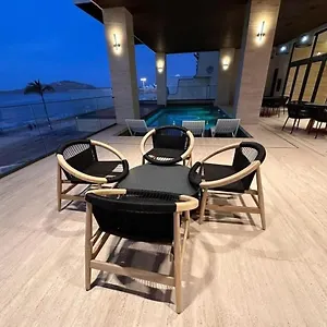  Apartment Grand O Living